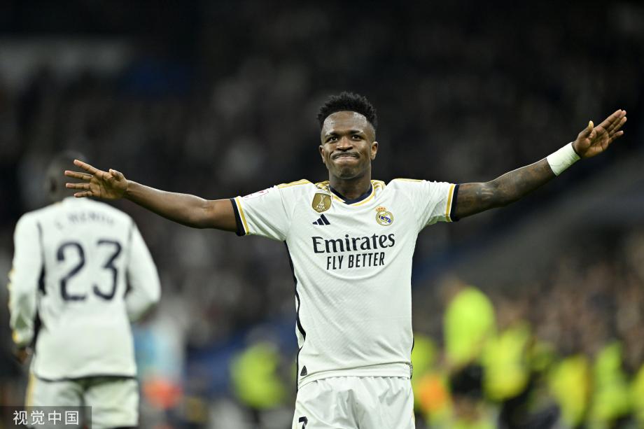 快船全队5人得分上双&终止五连败，战绩反超国王升至西部第13