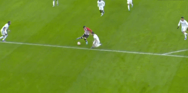 英超积分榜：曼联力克狼队升至第6，曼城落后榜首阿森纳2分