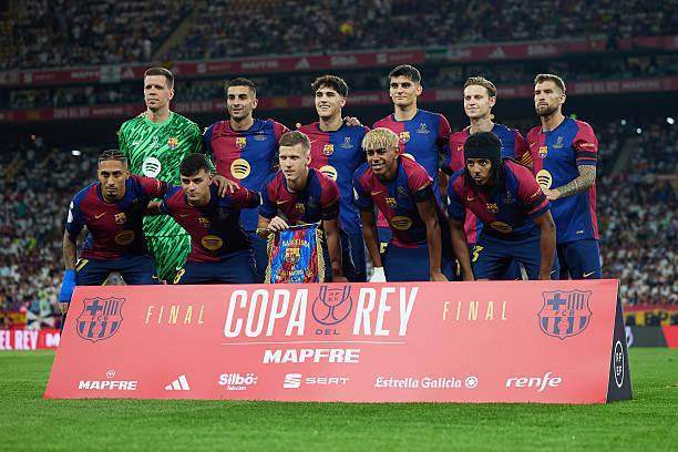 马德兴：有关方面对王洪亮带队0-3巴西不满，却对女足0-8沉默